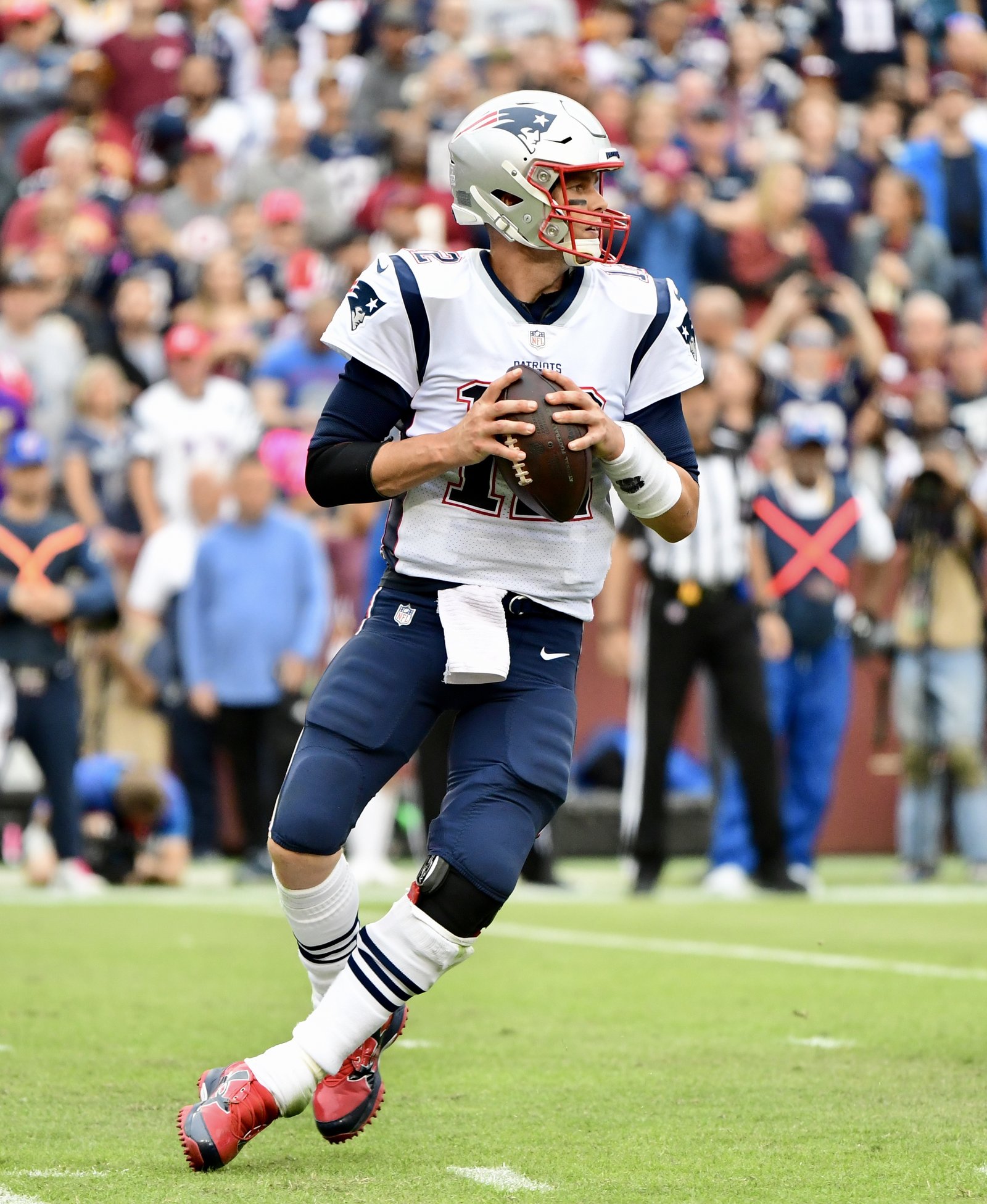 Tom Brady Is Reportedly Dating Candice Swanepoel