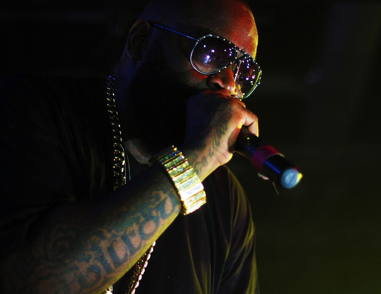 Rick Ross Went From 21 Wingstops to 1? 50 Cent Is Laughing